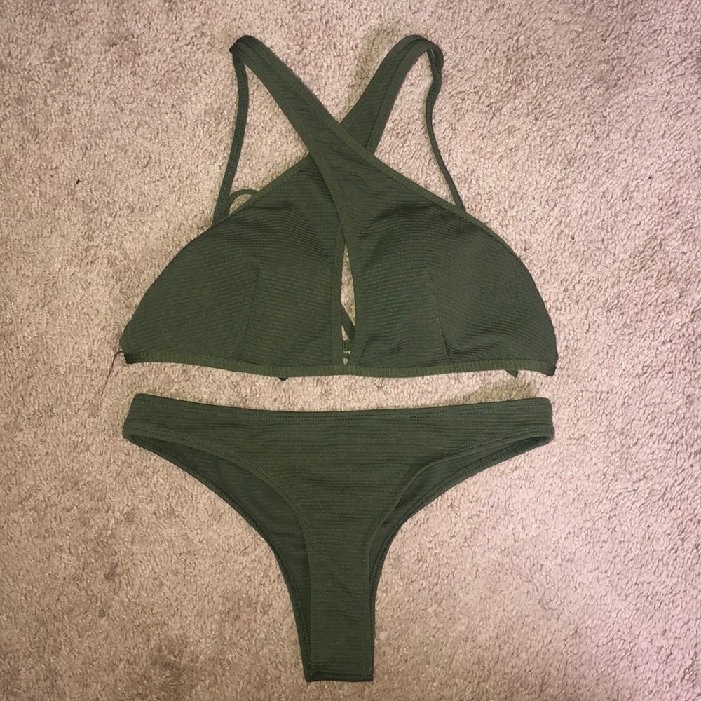 Zaful Olive Green Cross-Back Ribbed Bikini Set